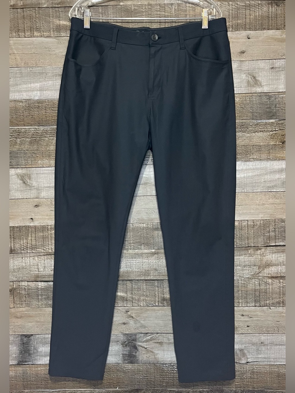 Vuori The Rise The Shine Pants Size 33x29 Style #V430S Performance
 Dark Gray